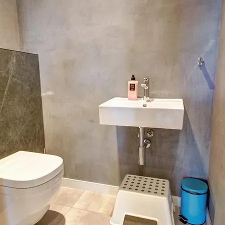 Helapart - Naturalnie, Ze דירה