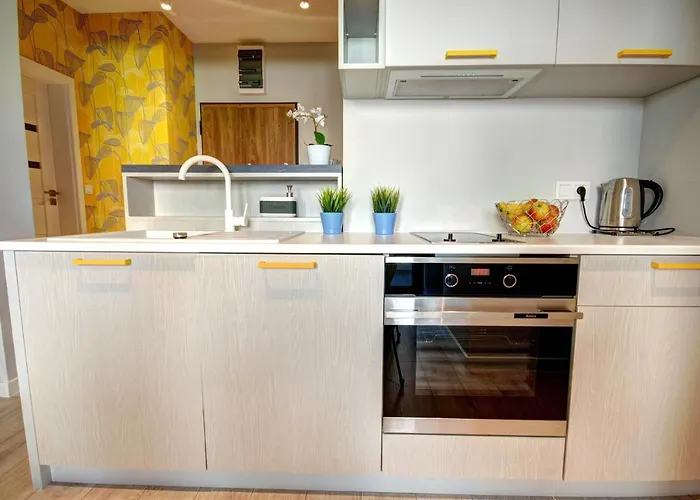 Helapart - Naturalnie, Ze شقة *