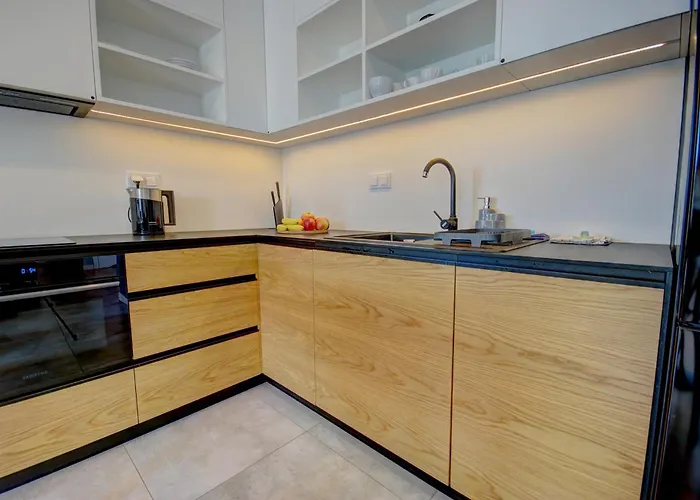 Helapart - Naturalnie, Ze هيل